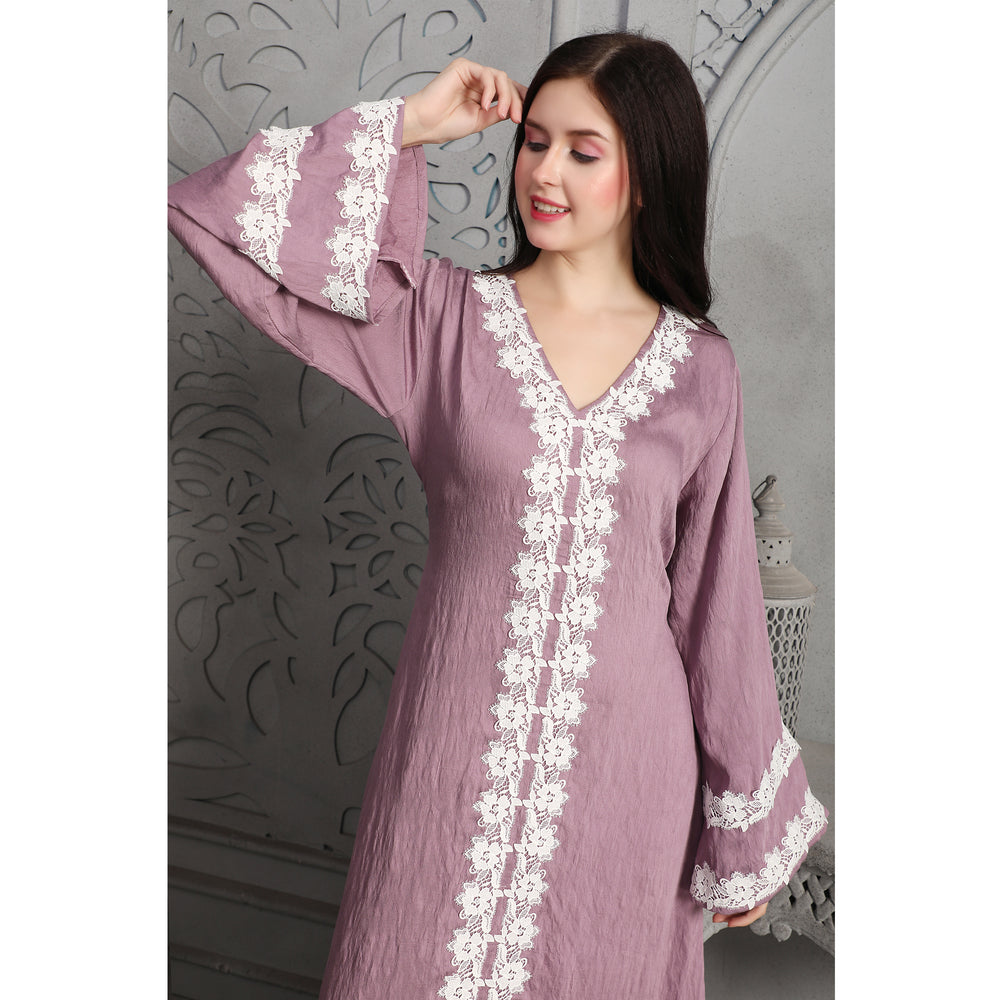 
                  
                    White Lacework Jalabiya Lilac Pink Arabic Style Kaftan
                  
                